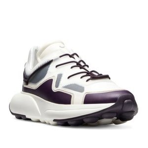 NWOT Stuart Weitzman SW1